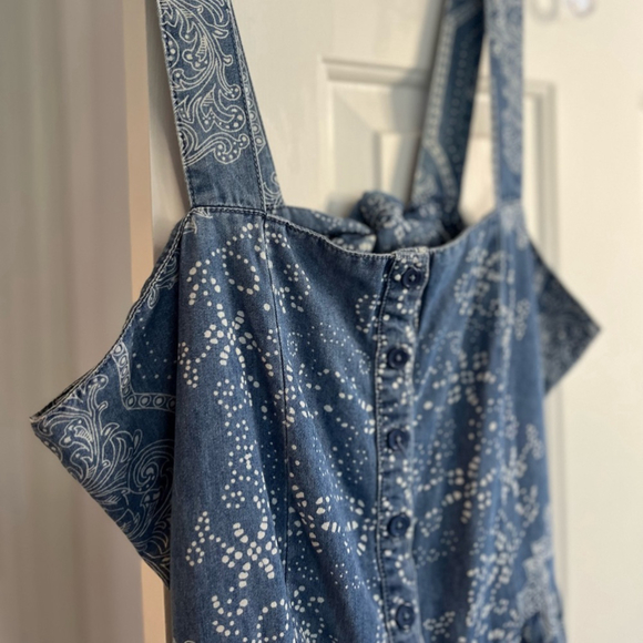 SOLD BENJAMIN BITTEN Chambray Denim Paisley Print Tie Back Button Front Romper - Picture 2 of 16